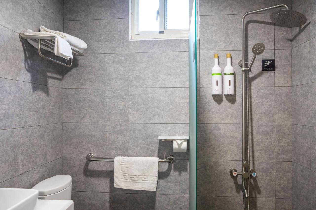 Holiday Hotel Nangan Kültér fotó